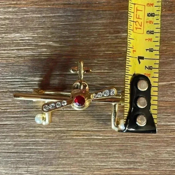 New Lauren-Spencer Propeller Airplane Brooch/Pin - Picture 8 of 8